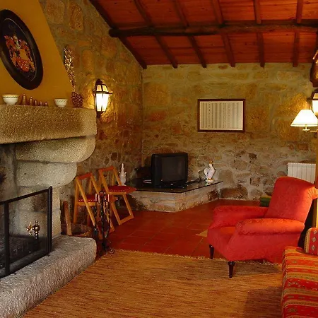 Casa Da Lage Bed & Breakfast 3*